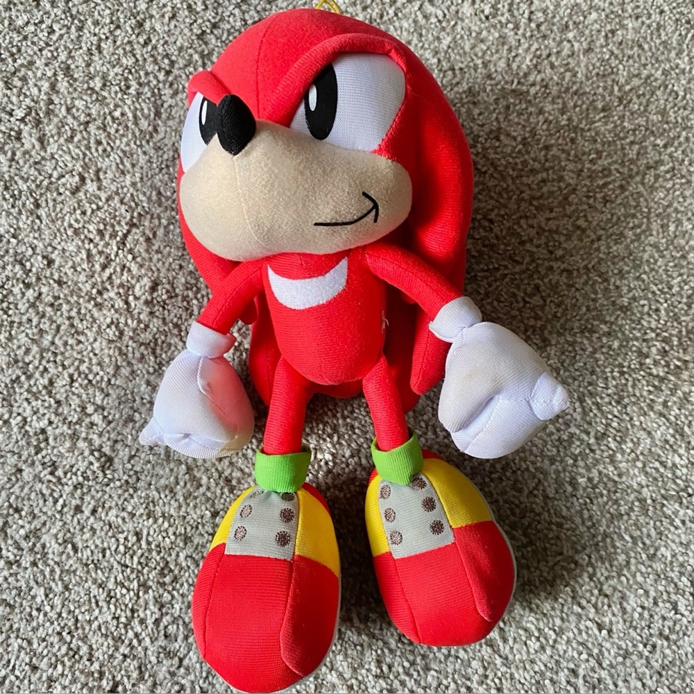 KNUCKLES Plush - Sonic the Hedgehog